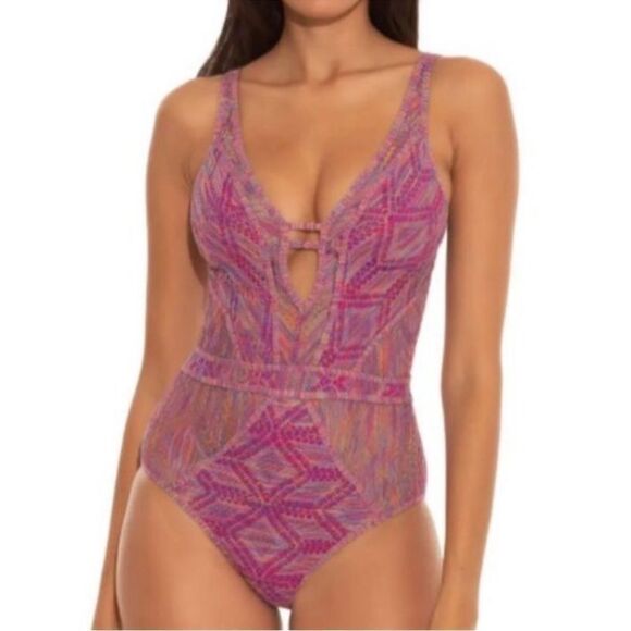 NWT BECCA berry mosaic crochet color play plunge
one piece size X Small - Picture 1 of 7
